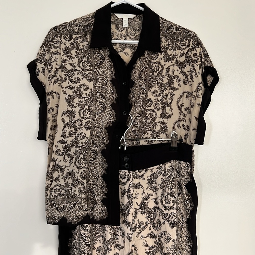 H&M pant & button-up set